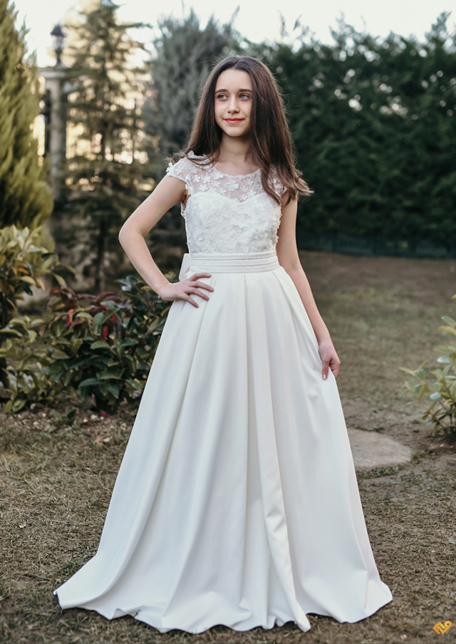 Brode Kaplama Kısa Etek Yandan Katkat Uzun Çocuk Abiye