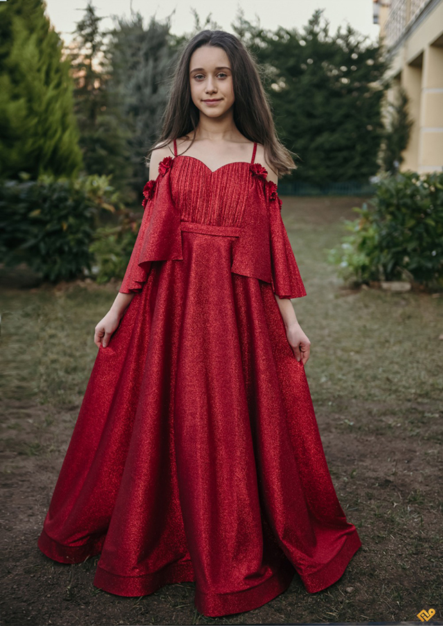 Pırıltı Sim Carmen Yaka Çiçekli Uzun