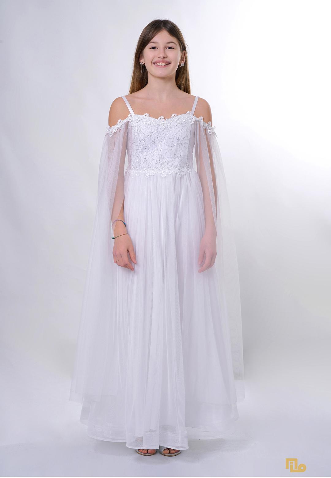 Etek Önü Serpme Çiçekli Brode Dantel Çocuk Gelinlik